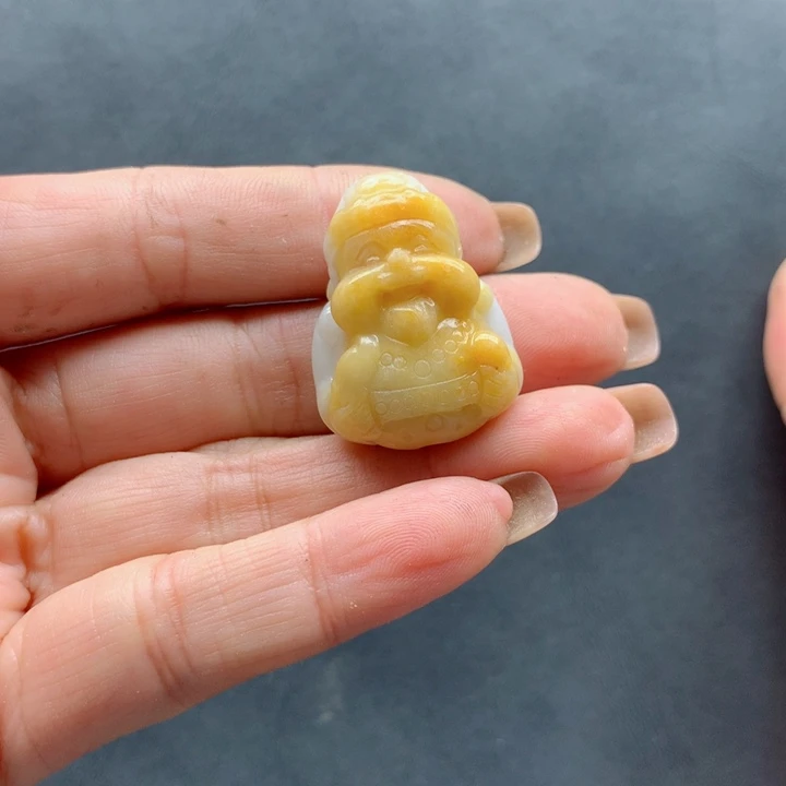 悠***舟翡翠未镶嵌颈饰666