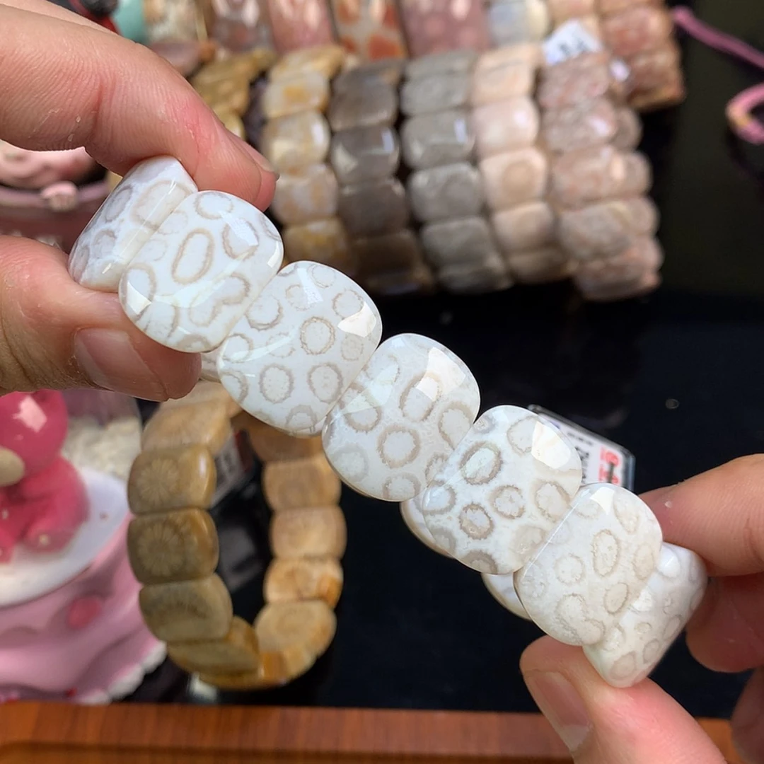 【闪购商品】颈饰未镶嵌硅化珊瑚（珊瑚玉）22号奶酪共生豹纹