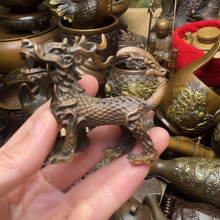 精美铜器批发档口