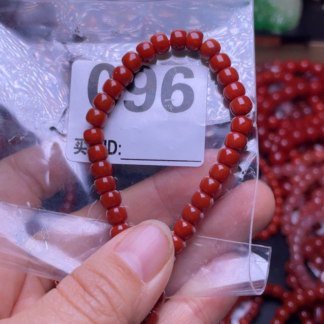 脆***号玛瑙/玉髓未镶嵌手链