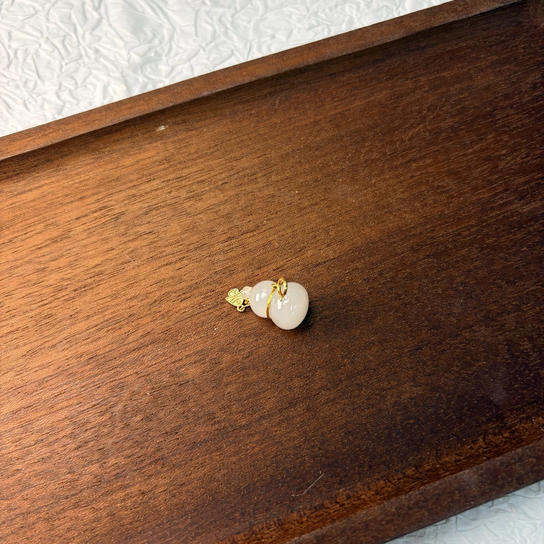 【七七专属】s925和田玉白玉葫芦吊坠 多样性发一 16*11 KT0610069