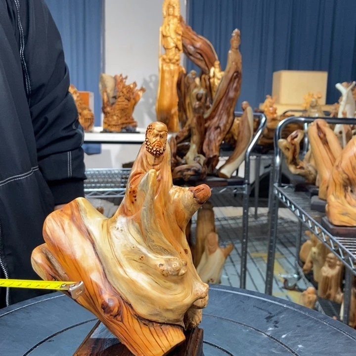 柏木（崖柏）随型摆件