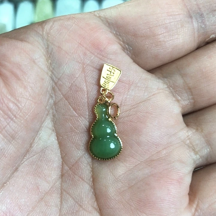 和田玉（碧玉）未镶嵌挂件