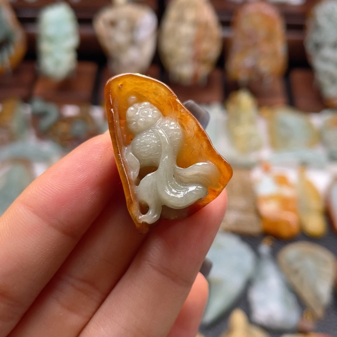 定制翡翠未镶嵌翡翠