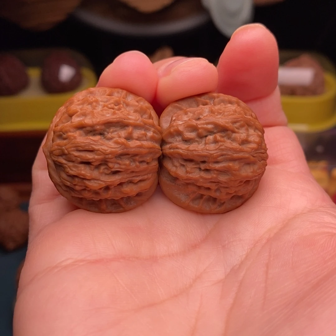 文玩核桃吊坠32野生全