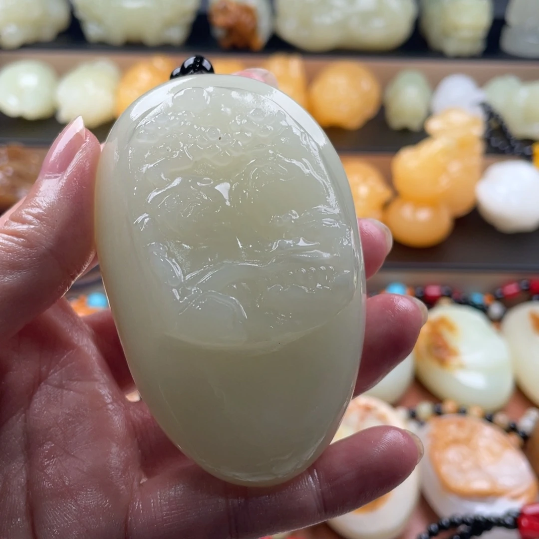 孤***狼石材天然古青石手把件