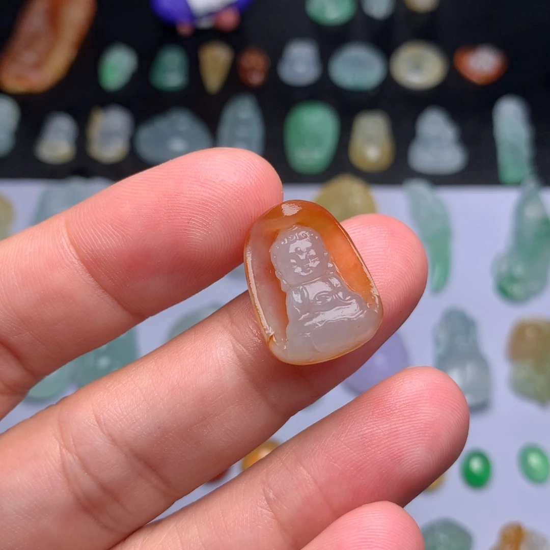 定制翡翠未镶嵌宝宝佛