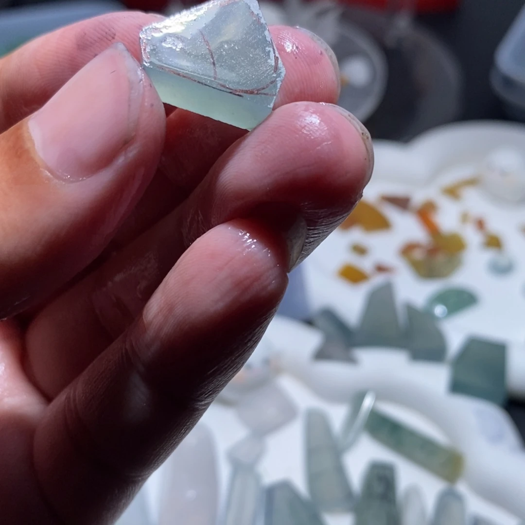 定制翡翠未镶嵌葫芦。随行珠料