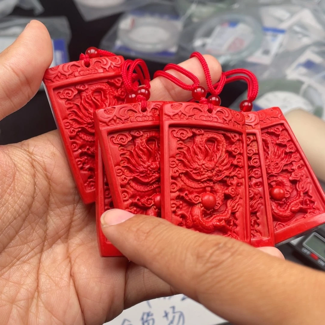 琥珀手链未镶嵌龙牌