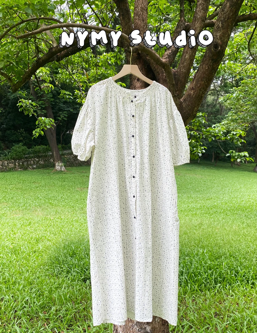 楠与麻友早秋温柔风田园风连衣裙圆领领口精美碎花宽松森系中长款