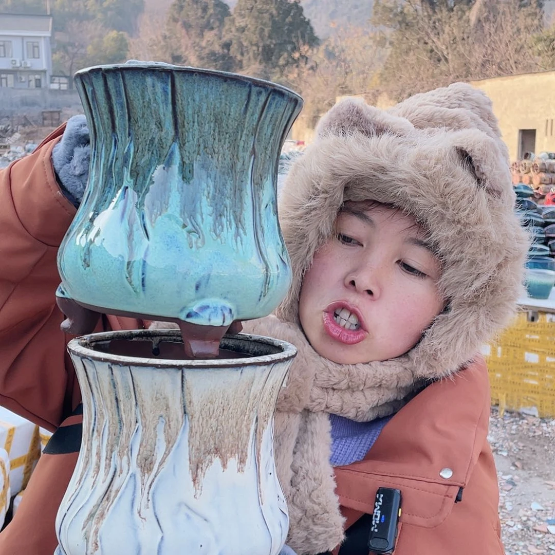 红陶王嫂花盆0119-172