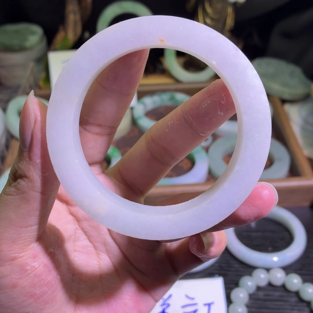 定制翡翠未镶嵌翡翠A货毛胚手镯定制