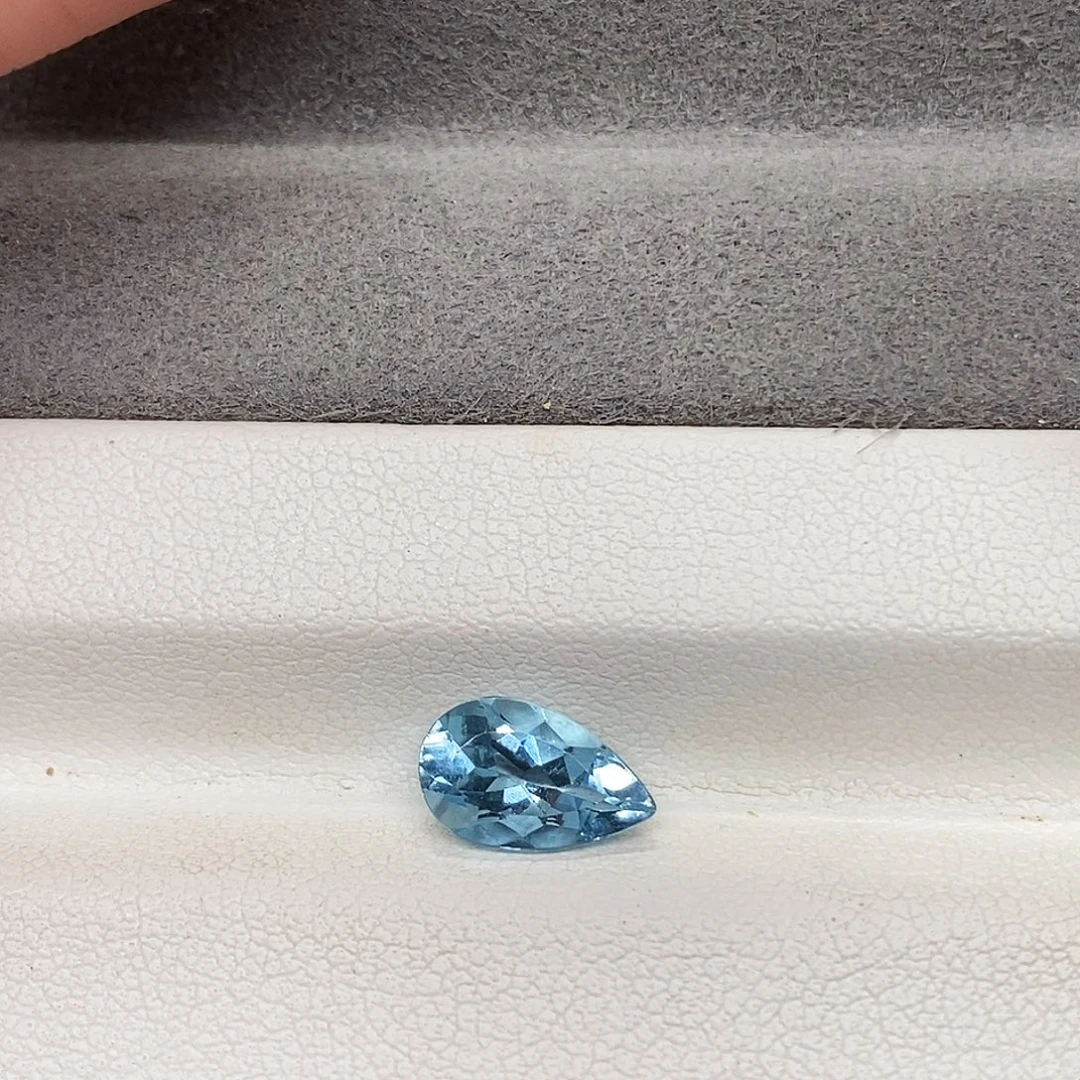海蓝宝石裸石1.34克拉天然圣玛利亚海蓝宝