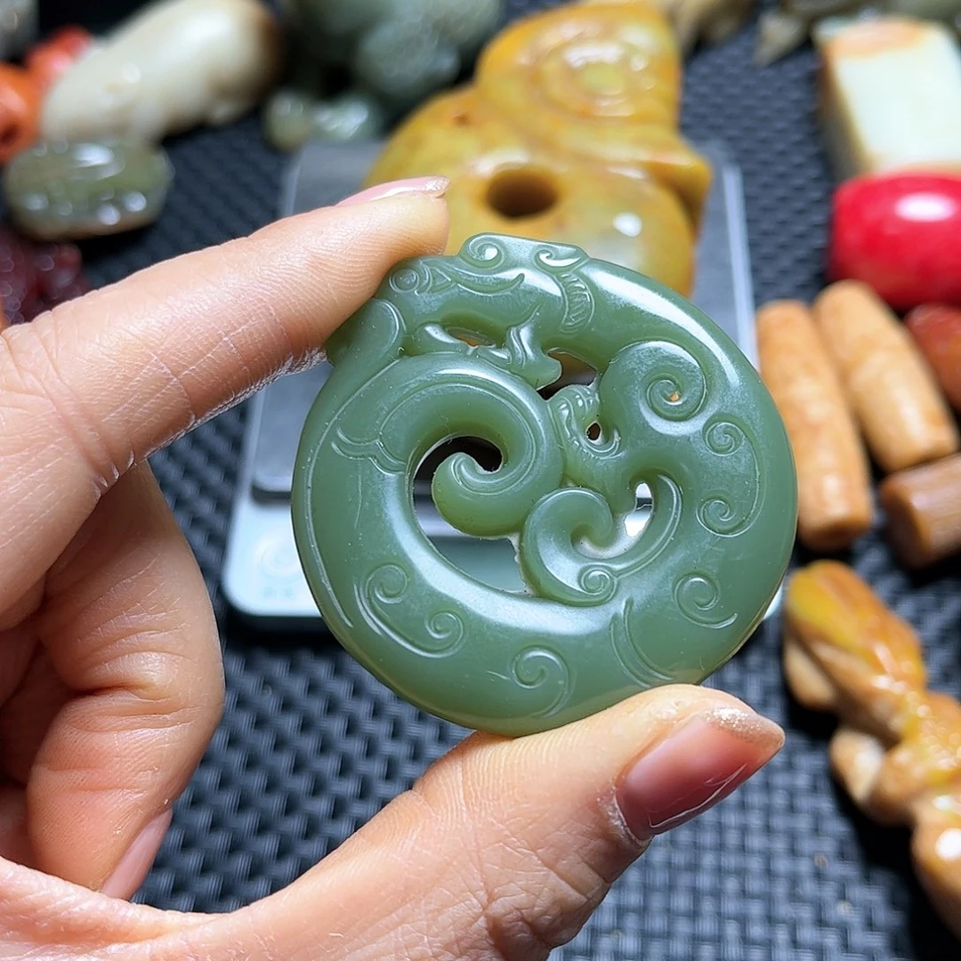 白玉菩提吊坠摆件