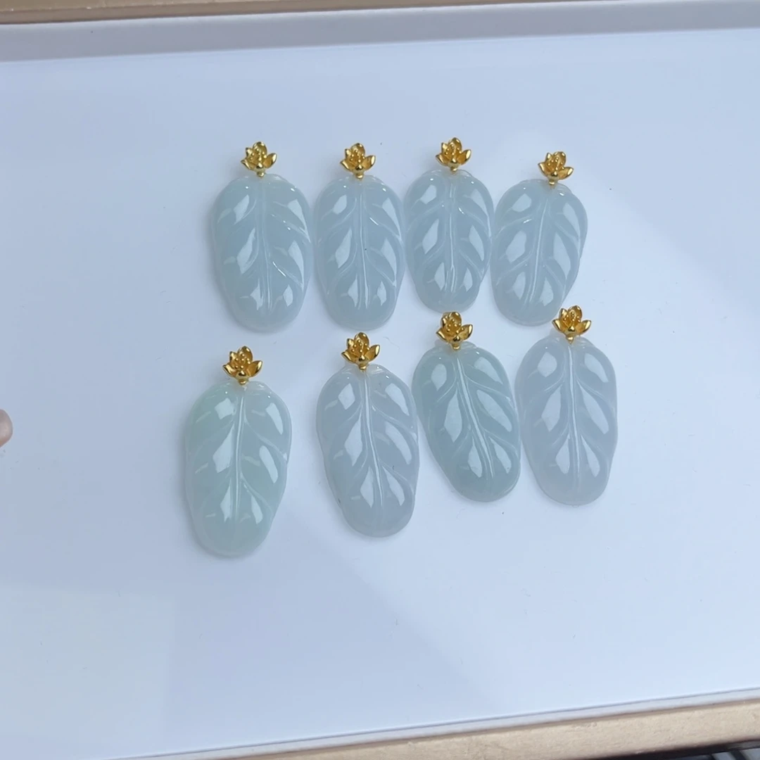 翡翠未镶嵌颈饰v409/多样性发一件