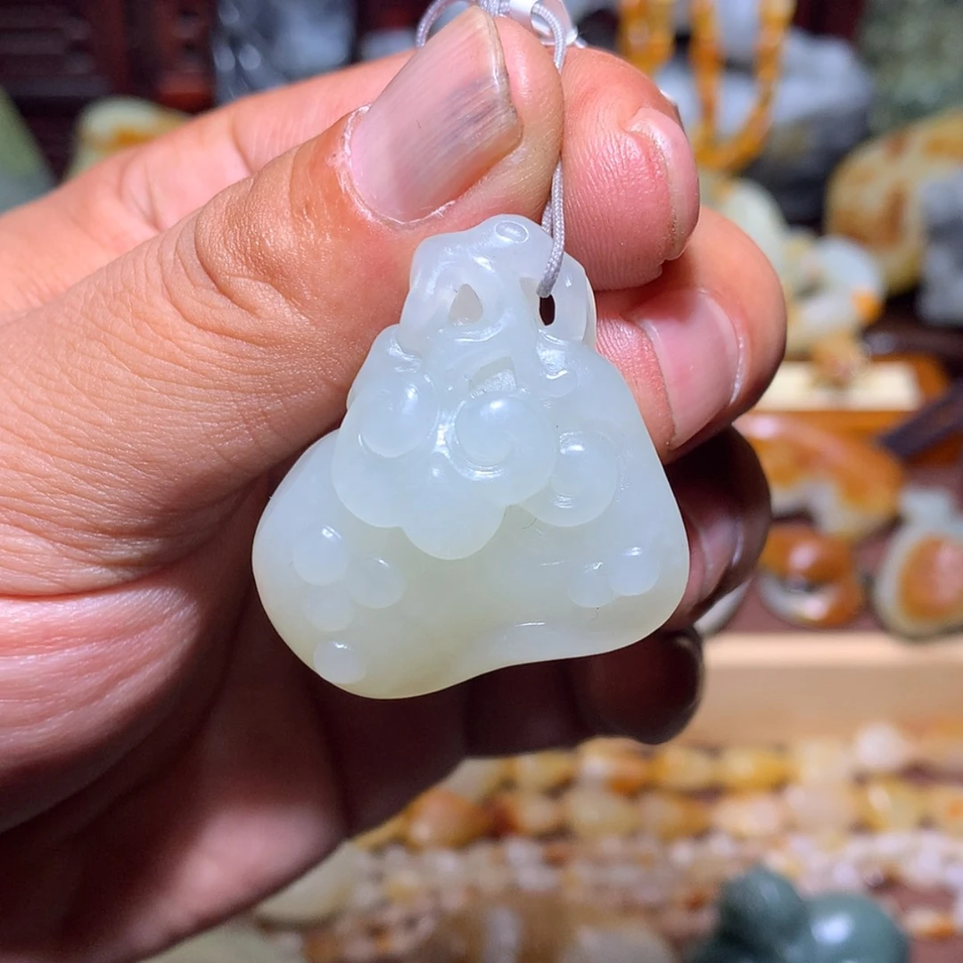 【闪购商品】和田玉挂件未镶嵌如意
