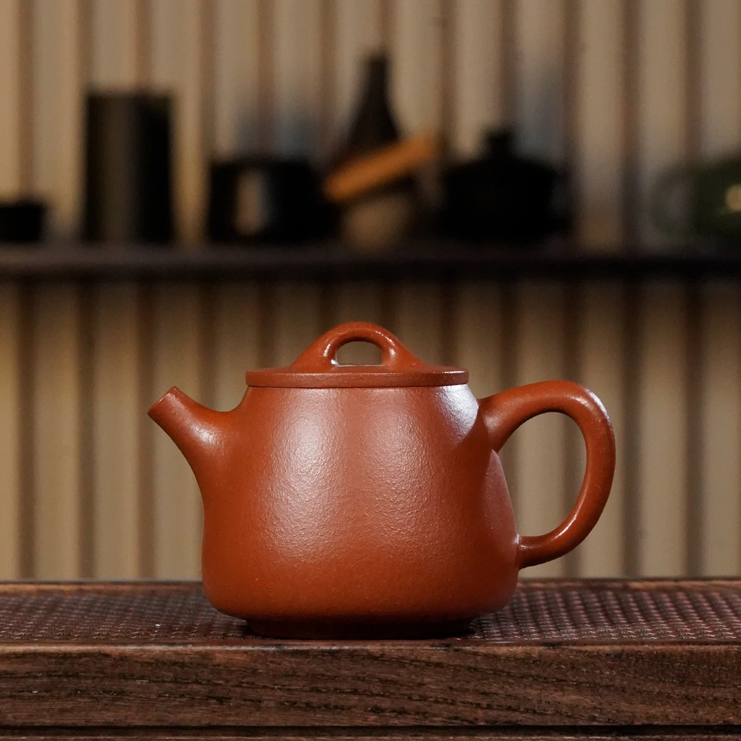 GS14-025  蒋先红 宜兴手工紫砂   高石瓢