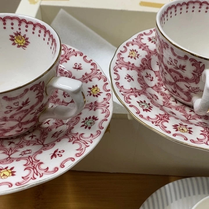 心***易瓷片中古工艺品一件