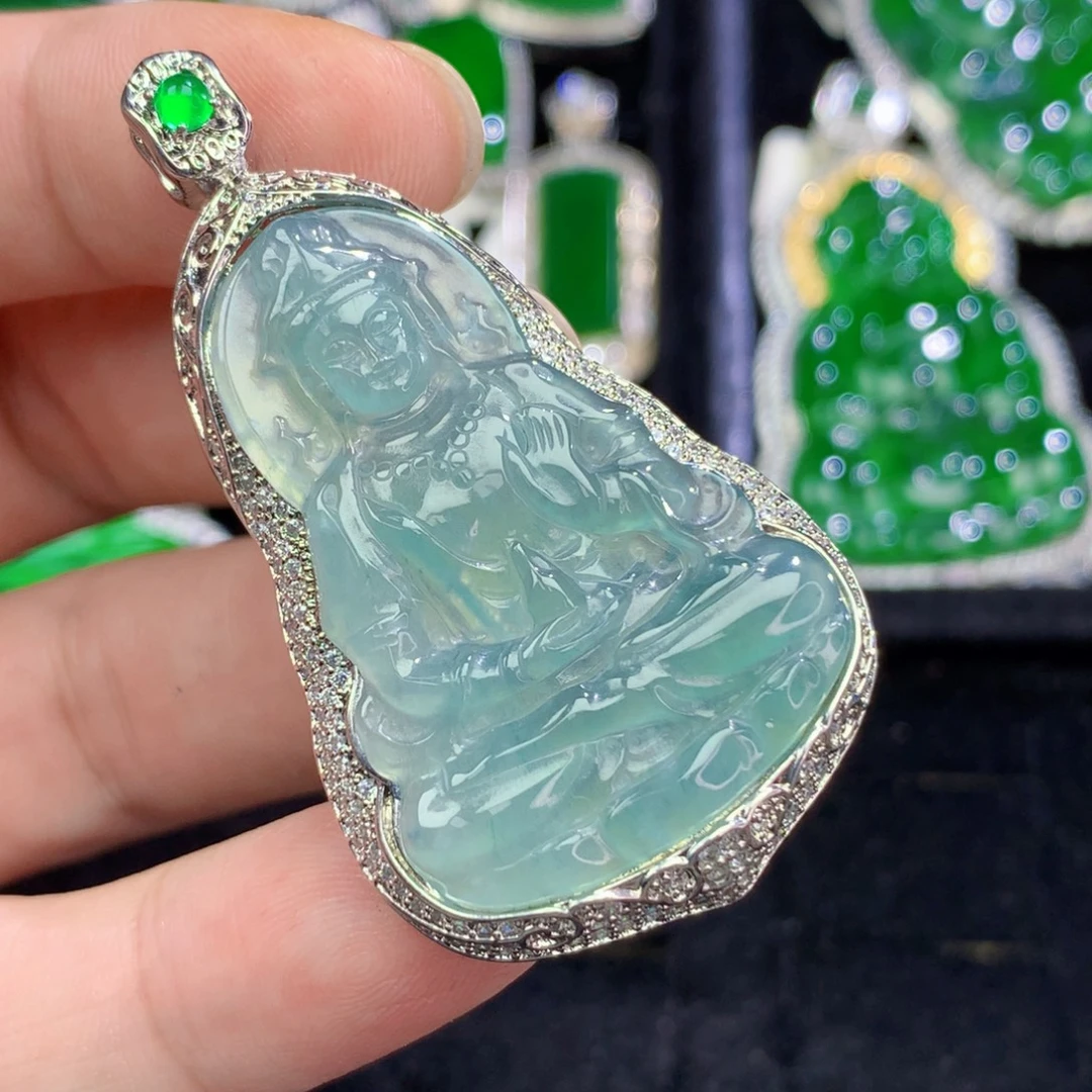 翡翠未镶嵌颈饰翡翠