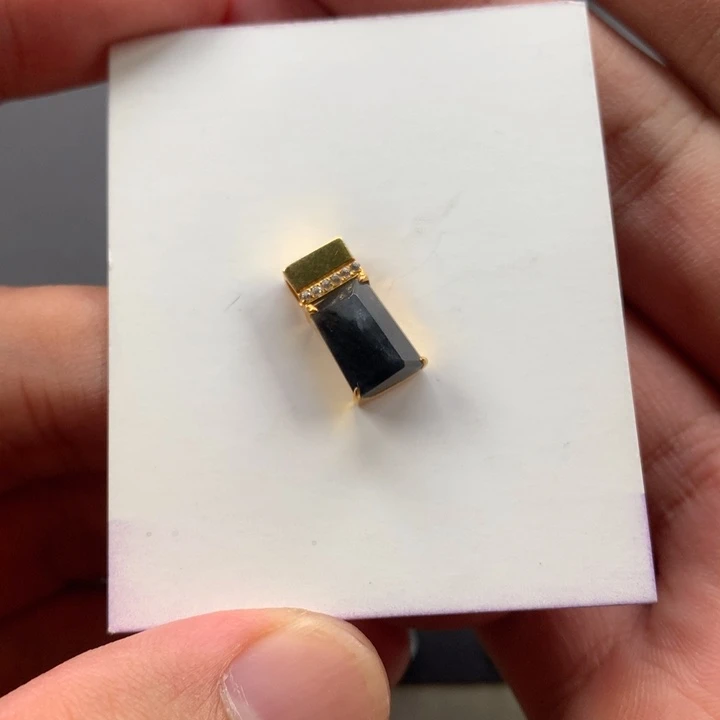 缺***包翡翠银S925镀金镶嵌颈饰翡翠