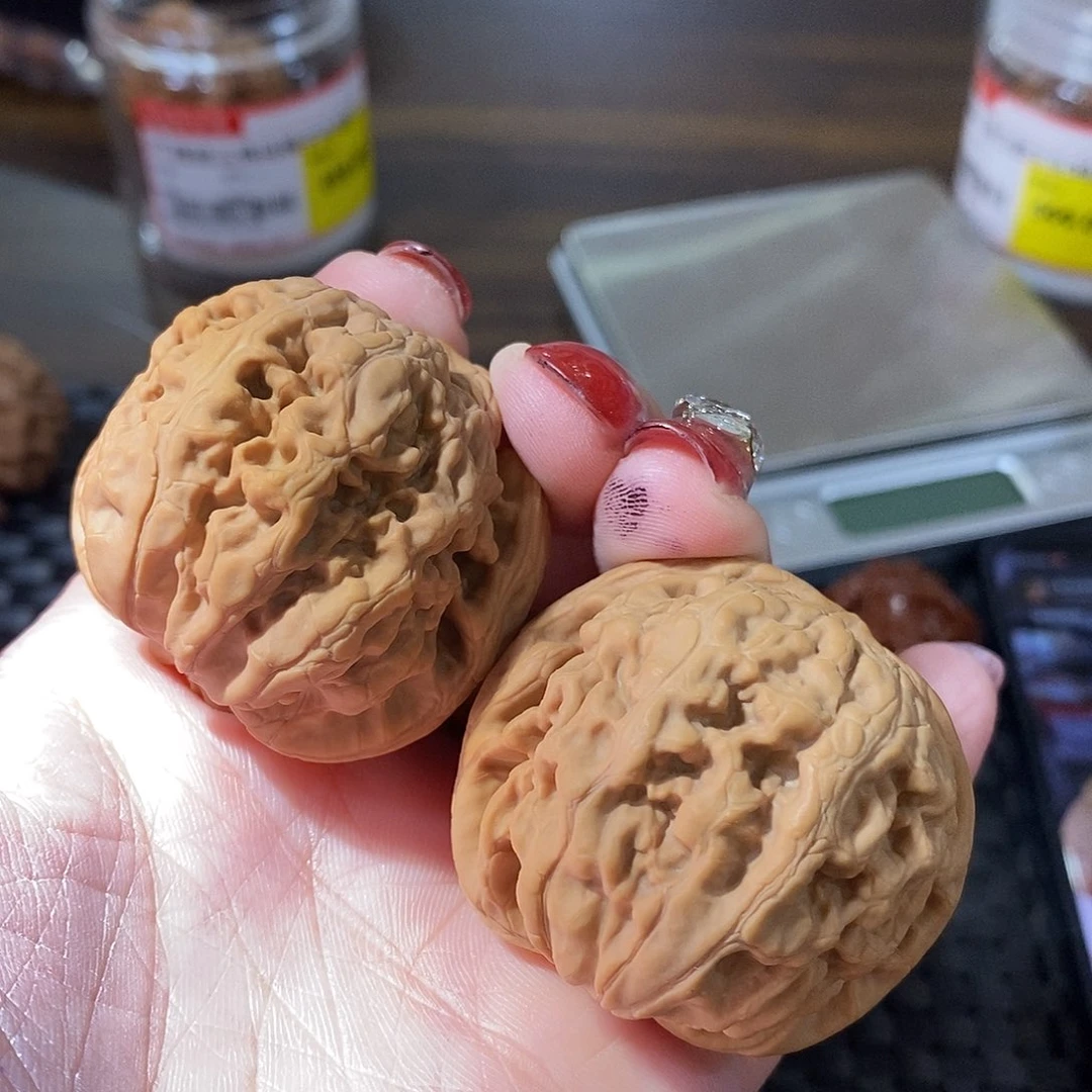 A***w文玩核桃吊坠风皇台43全