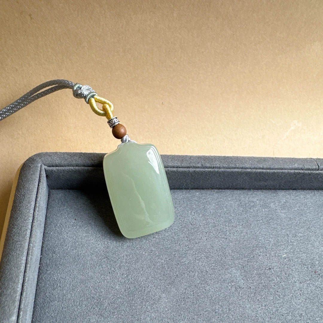 和田玉平安无事牌B款