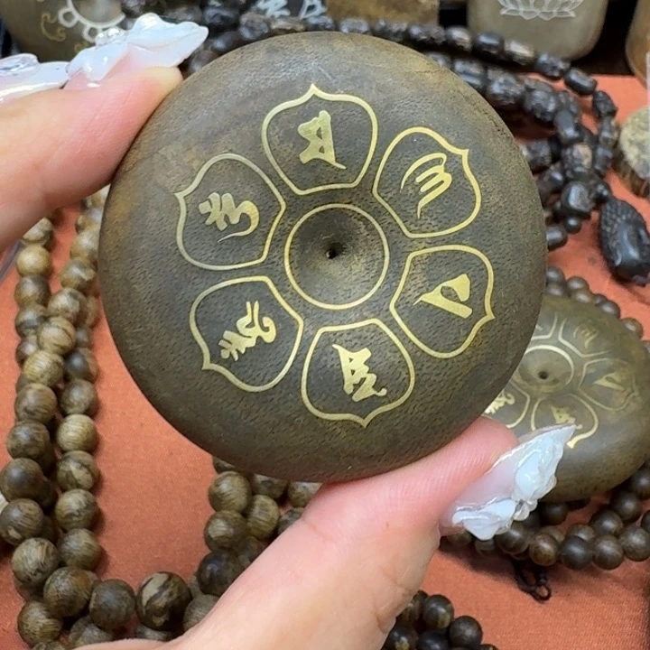 大叶紫檀（黑酸枝木类）