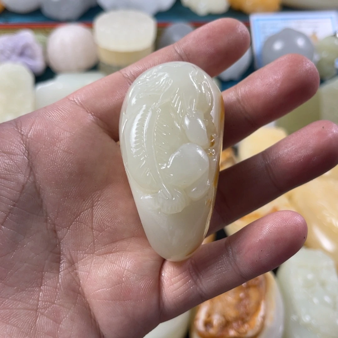 石材天然方解石手把件不退换