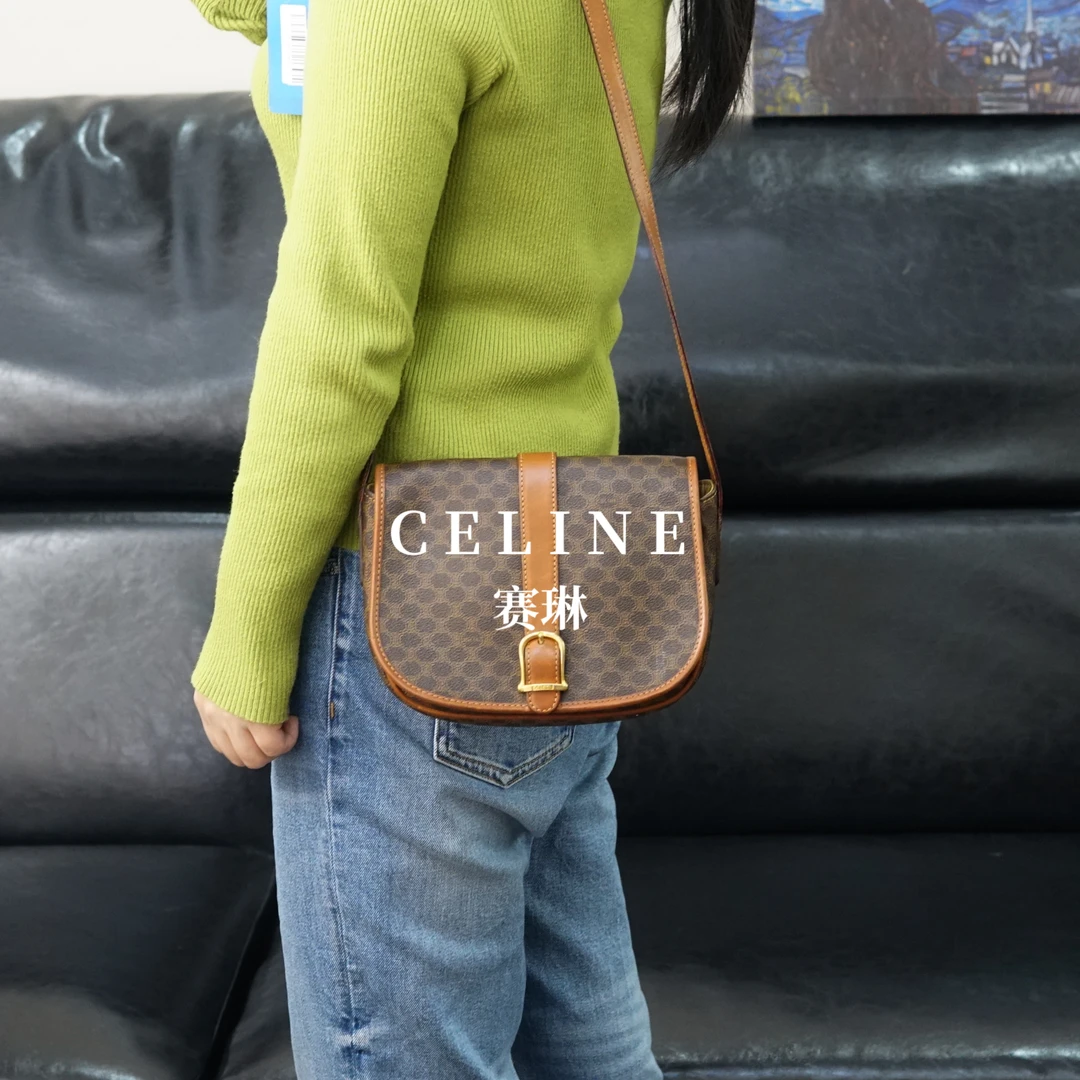 95新 Celine/思琳 Celine/思琳 老花斜挎包/EE03630069/0069