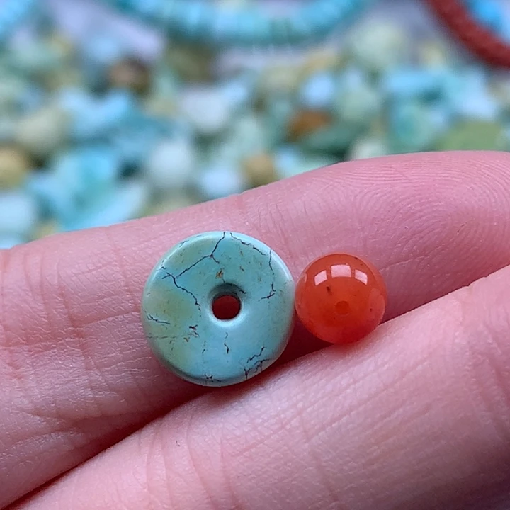 南红玛瑙未镶嵌珠宝奇石