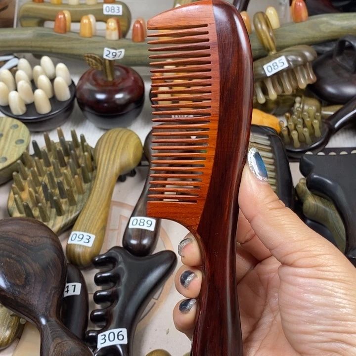 紫檀顺发梳全品一个