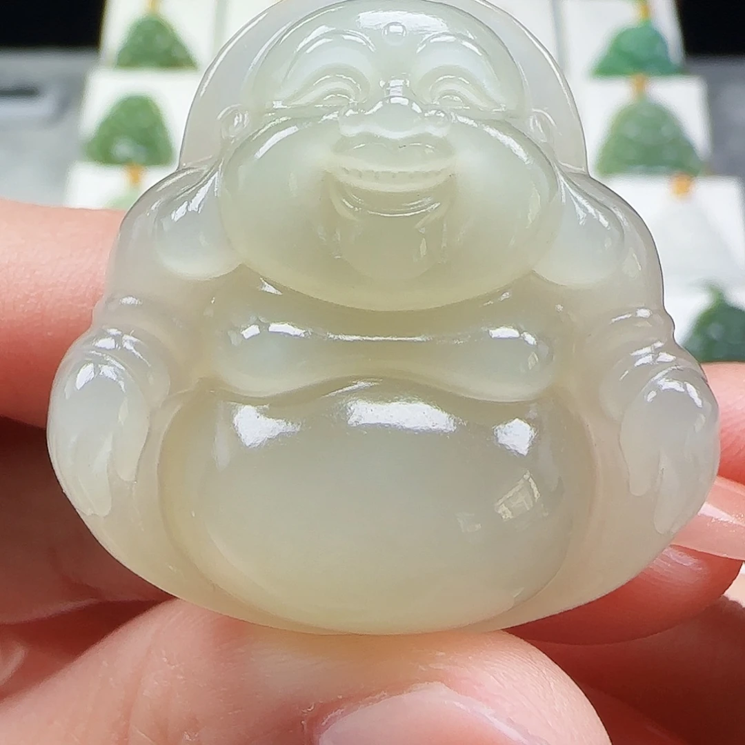 和田玉未镶嵌吊坠(赠链)