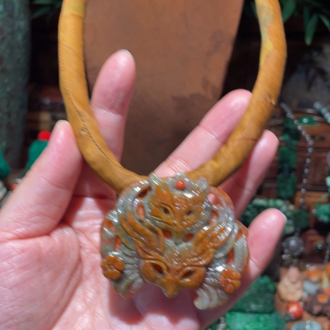 【闪购商品】颈饰未镶嵌翡翠