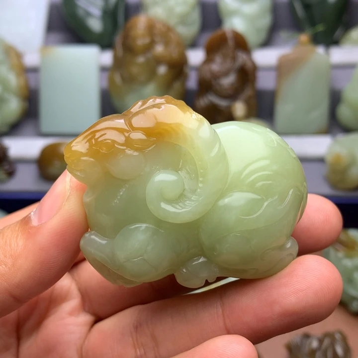 未镶嵌和田玉把件