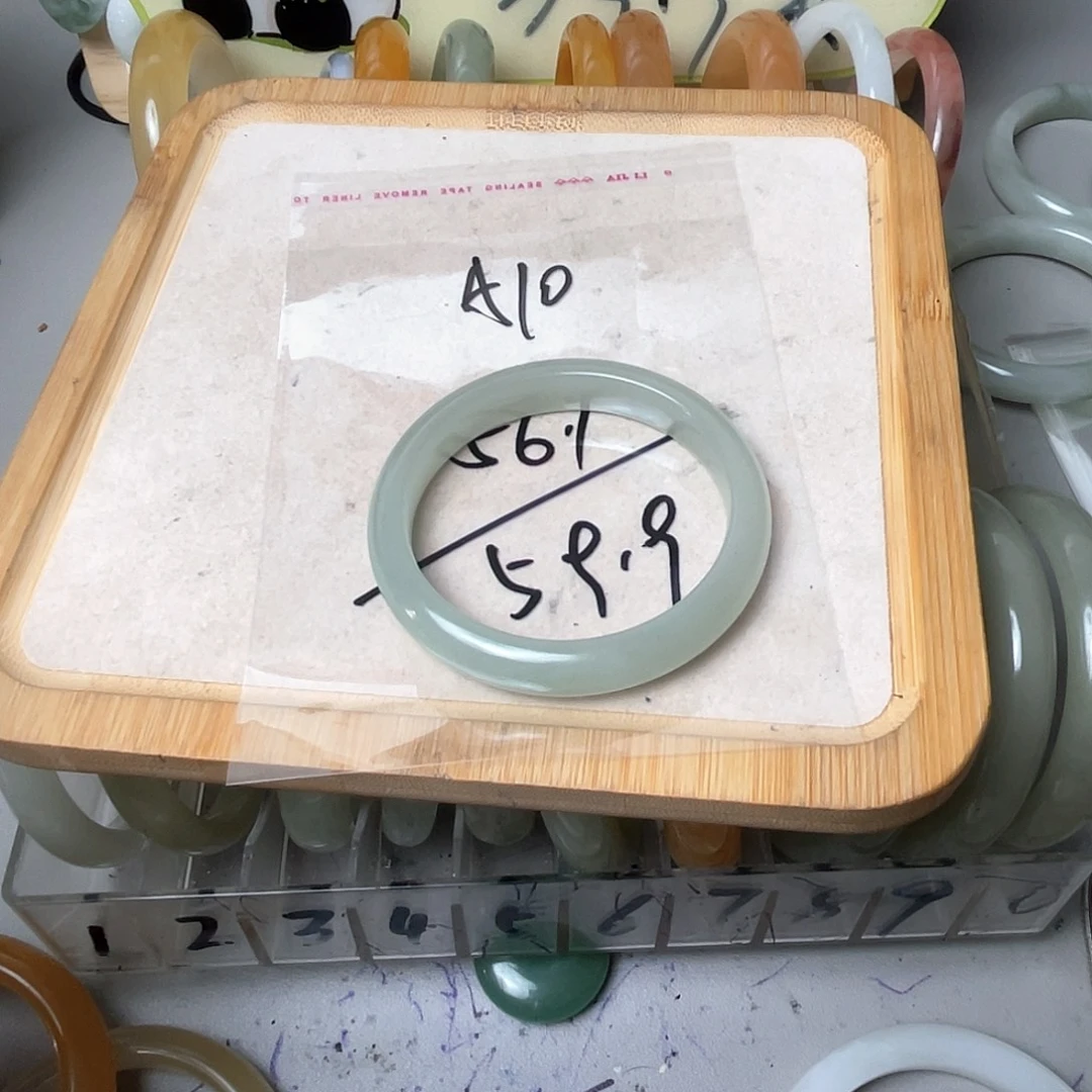 合金手镯石英质玉A10