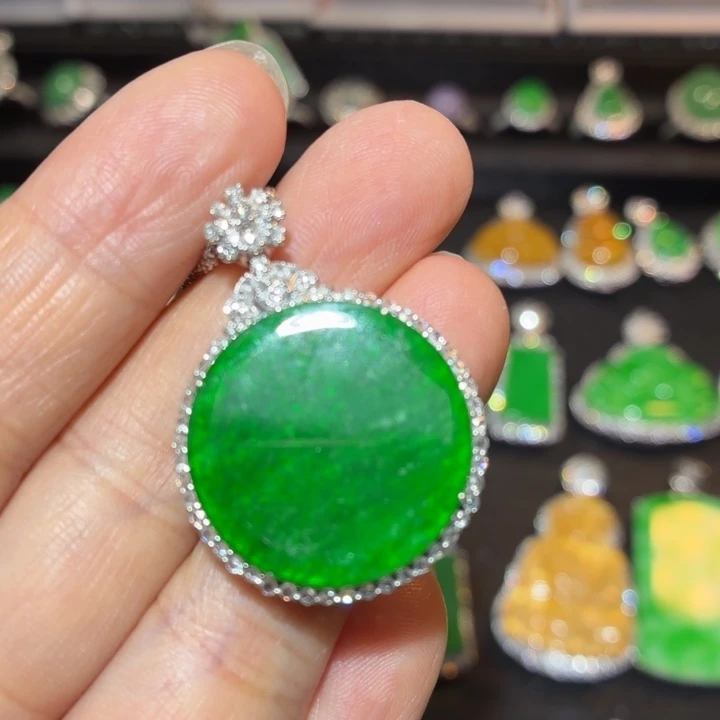 翡翠18K金镶嵌吊坠(不含链)翡翠