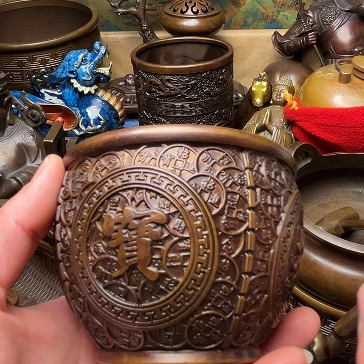 精美铜器批发档口