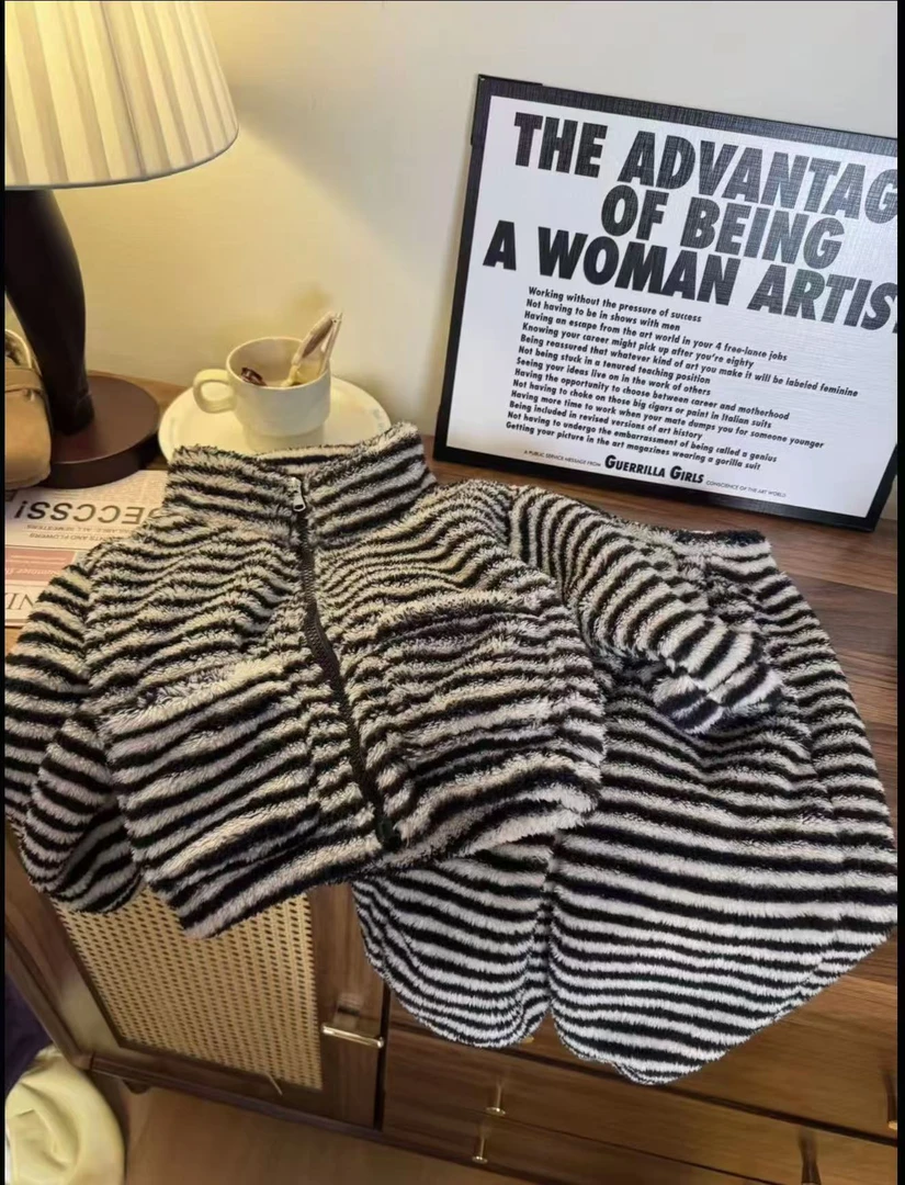 【软糯糯】儿童秋冬新保暖款软糯糯毛绒洋气豹纹毛毛衣两件套