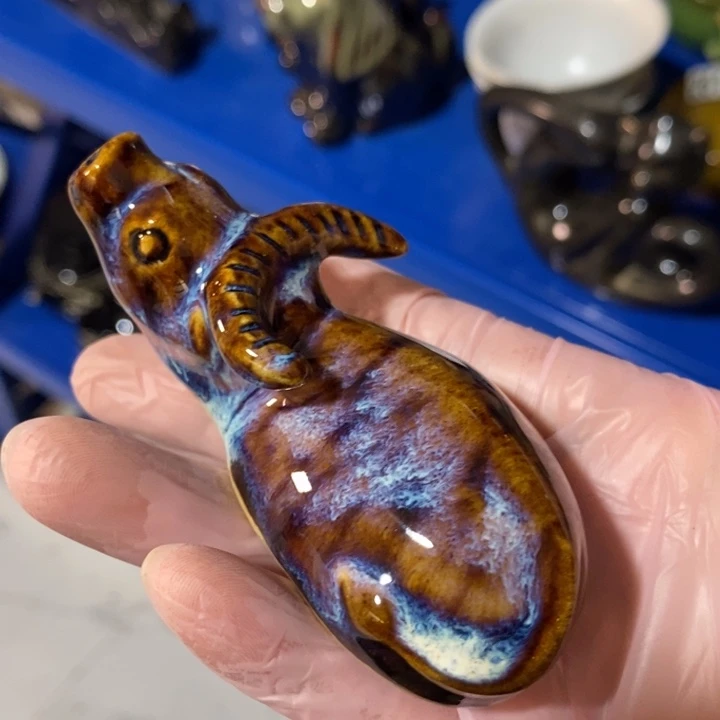 瓷片七厂窑变水牛摆件茶宠