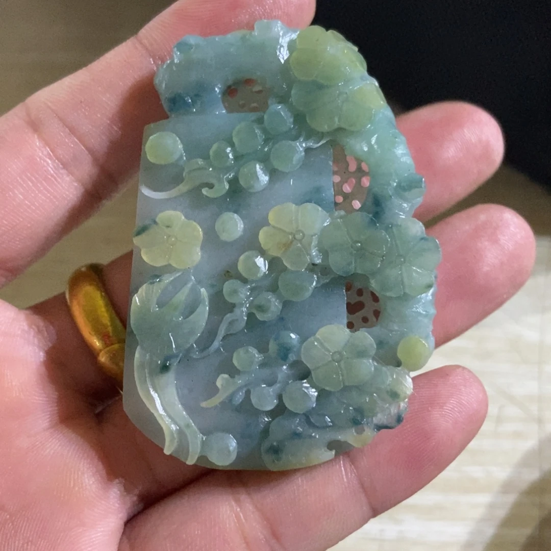 定制翡翠未镶嵌翡翠
