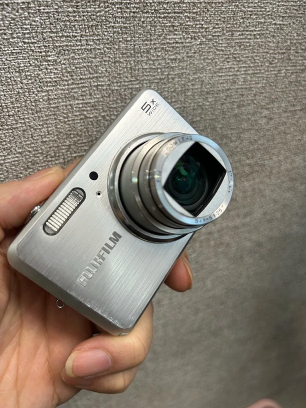 95新 Fujifilm/富士 J150相机功能好1000像素5倍变焦