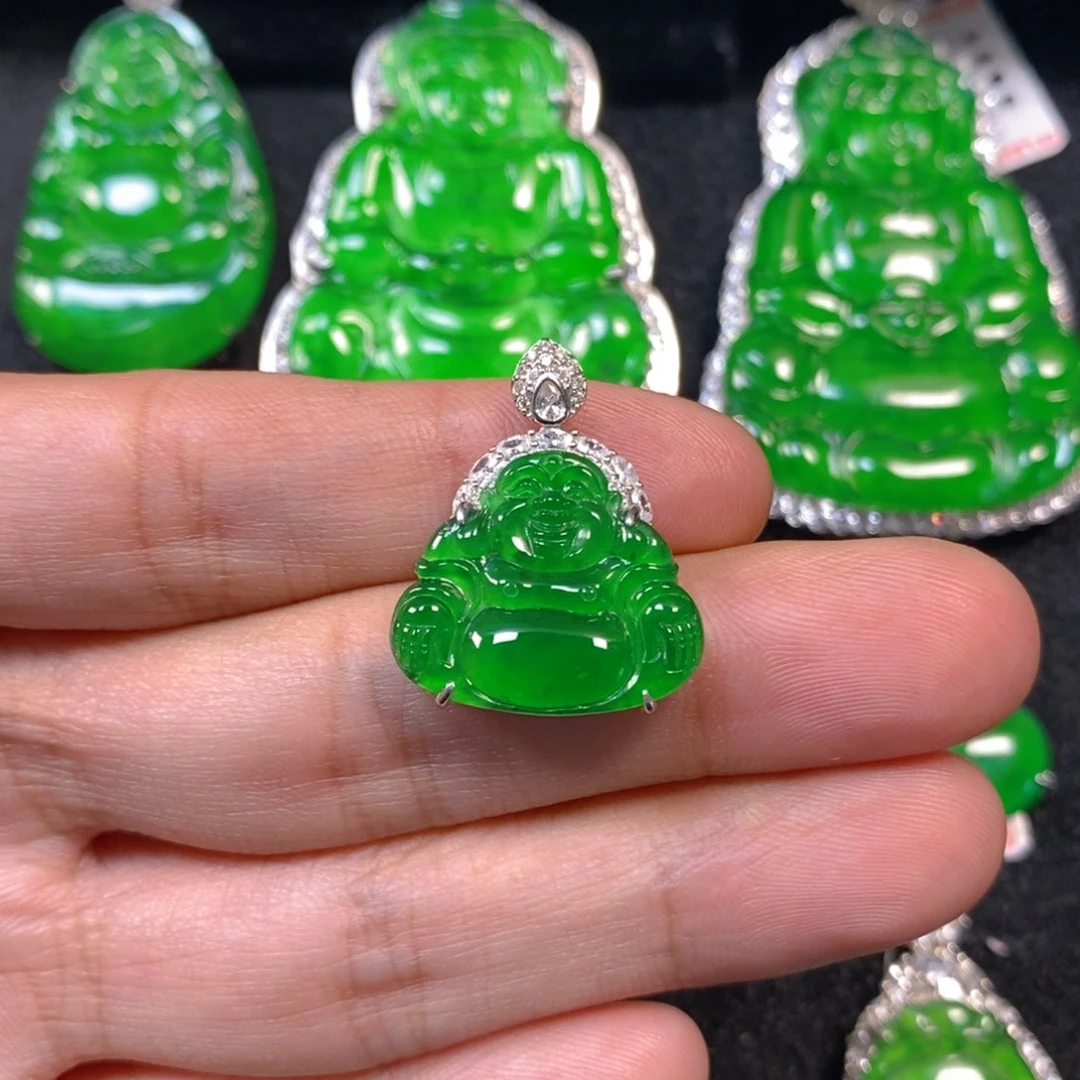 颈饰银S925镶嵌翡翠佛公吊坠