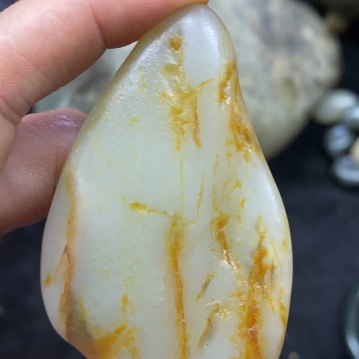 未镶嵌和田玉（糖玉）挂件