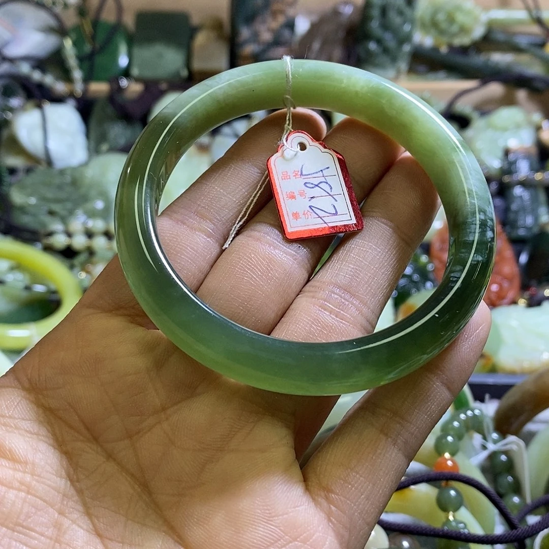 岫玉未镶嵌手镯58口径