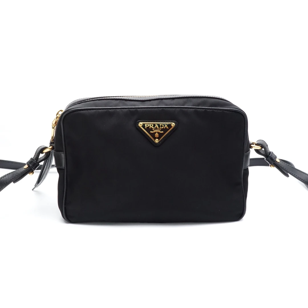 95新 Prada/普拉达 Prada黑色尼龙斜挎包10112