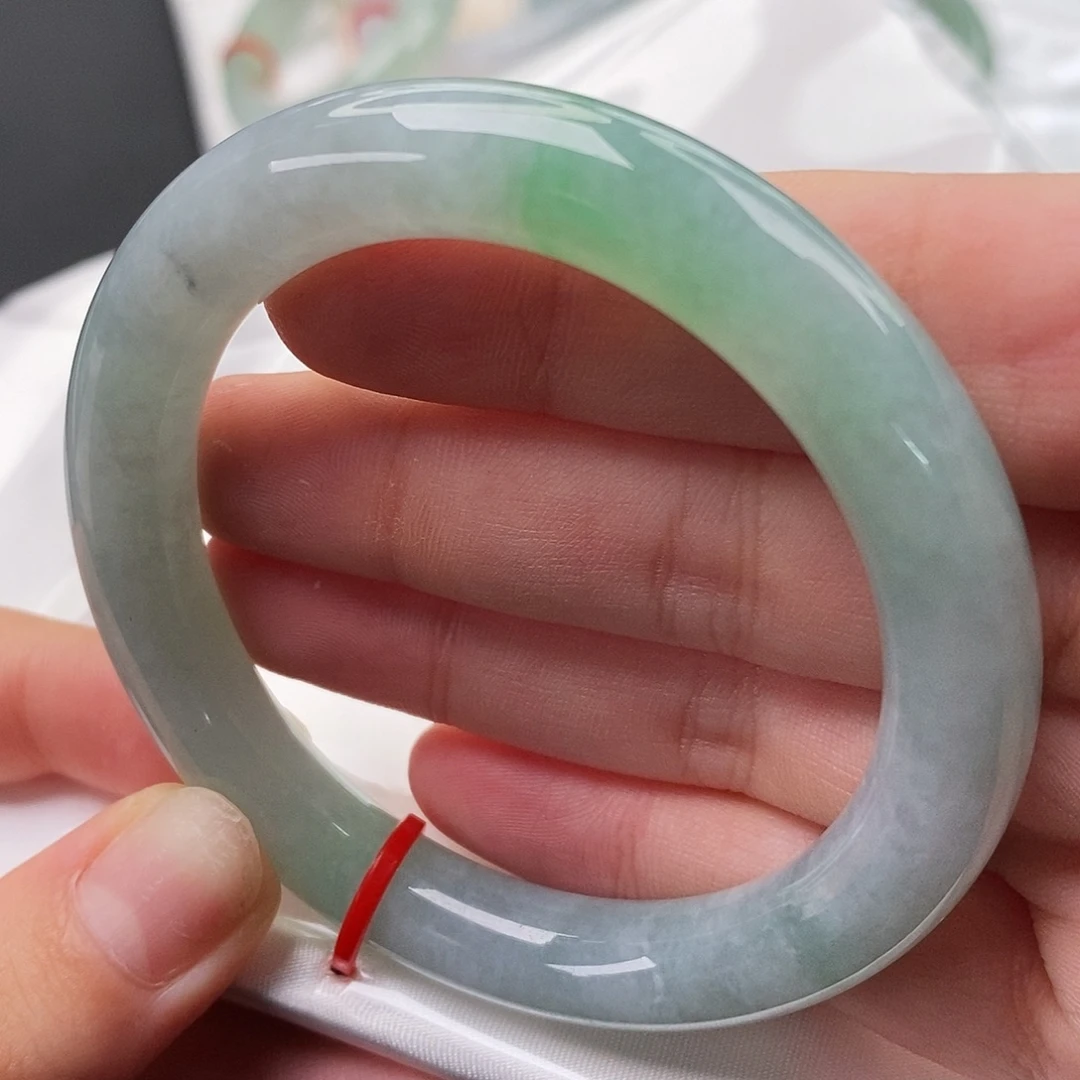 翡翠未镶嵌手镯52 53