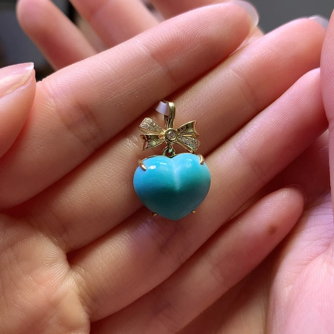 绿松石18K金镶嵌吊坠