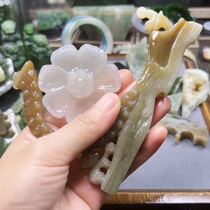 和田玉珠宝半成品未镶嵌正*