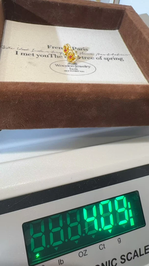 足金精品工艺耳饰