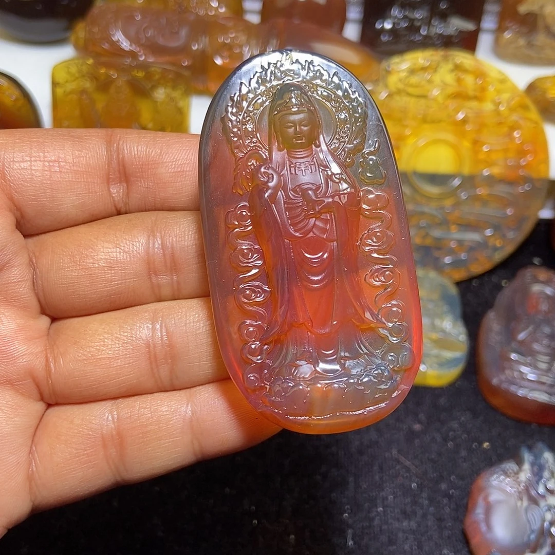 琥珀未镶嵌颈饰缅甸天然琥珀吊坠